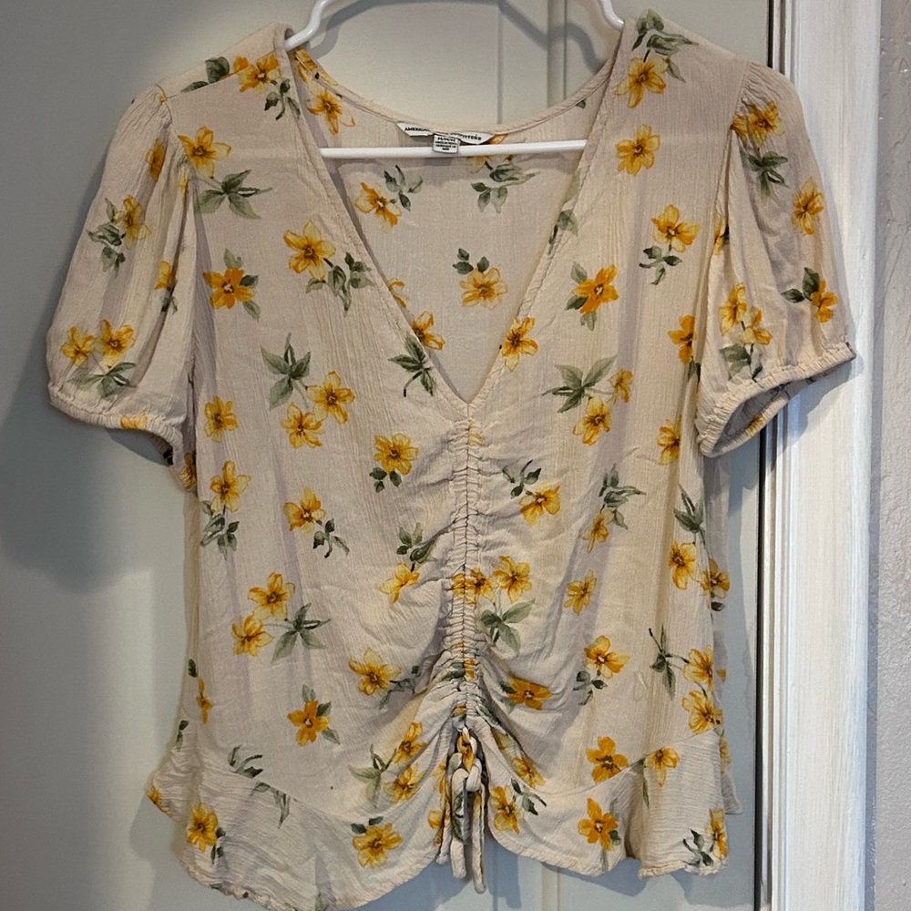 American Eagle AE Floral Ruched Front Top